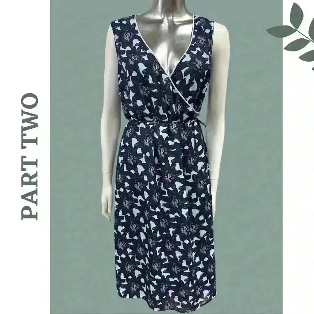 Part Two Sleeveless Faux Wrap Lined Dress Blue Print Tie Waist Size 10